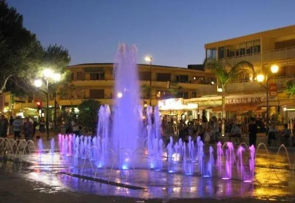 Bo040-1109 2 Pieces 4 Couchages Bormes Les Mimosas Appartement