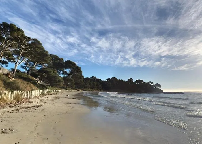 Bo040-1109 2 Pieces 4 Couchages Bormes Les Mimosas *